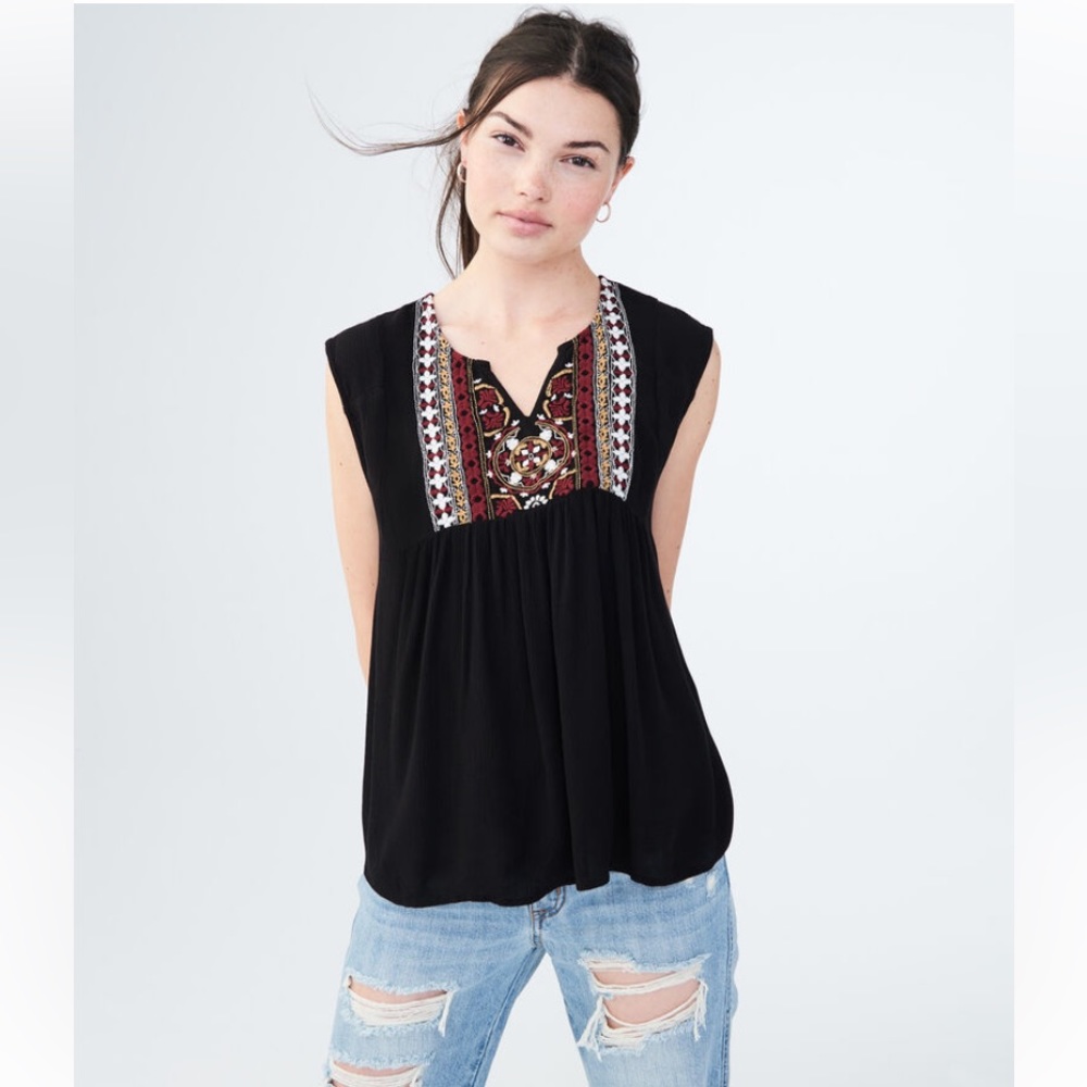Aéropostale sleeveless blouse
